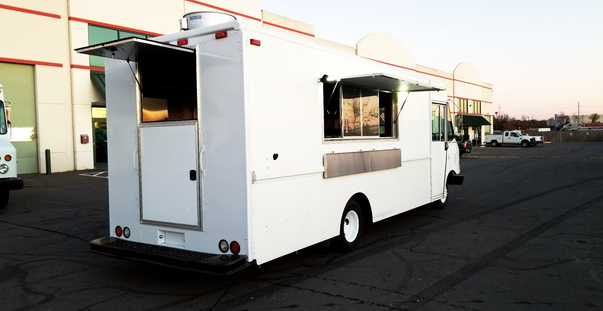 food truck for rent        <h3 class=
