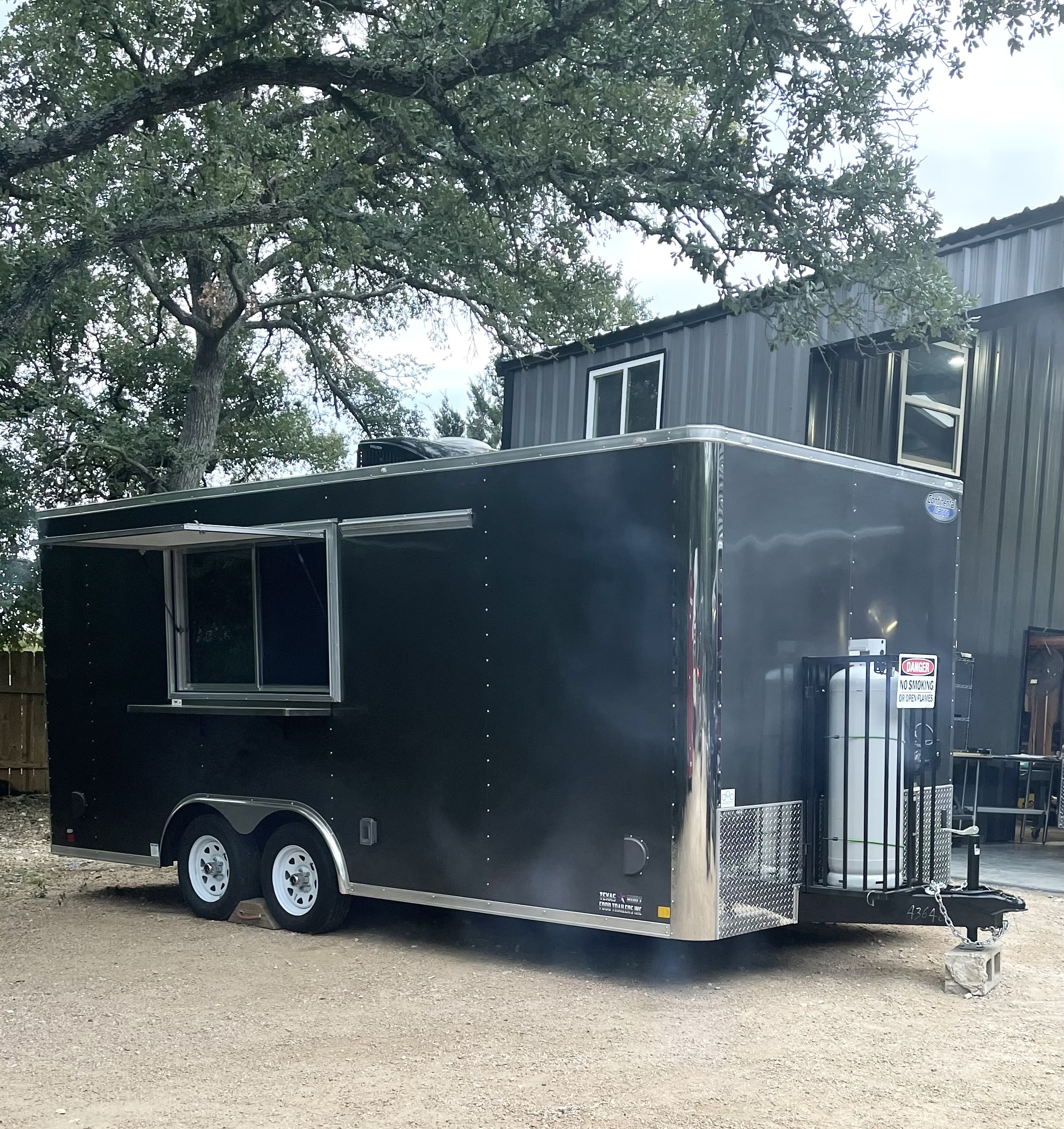 rent-to-own-food-trailers-foodtruckrental